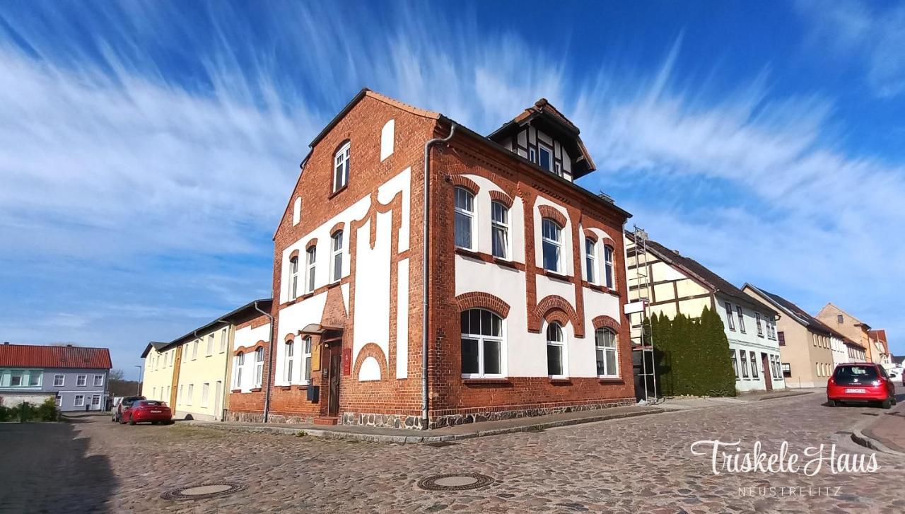 Triskele Haus - Oekologisches Gaestehaus Der Heilstaette Strelitz Нойштрелиц Экстерьер фото